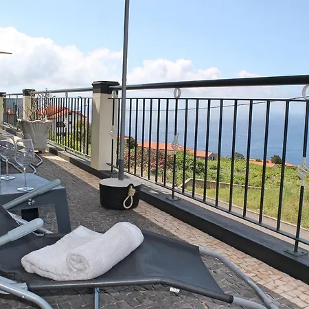 Vila Ourmadeira - Casa Vista Bela Estreito Da Calheta